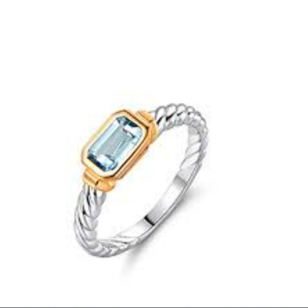 NEW Beautiful Sky Topaz Rope Ring sz 8